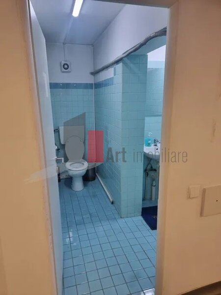 Dacia, spatiu comercial de inchiriat.